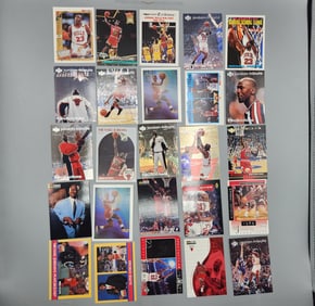 (24) Michael Jordan Basketball Cards