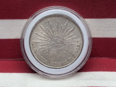 1902 Mexico Un Peso, Radiant Cap w/Rays, 90% Silver, 27.07 Gr.