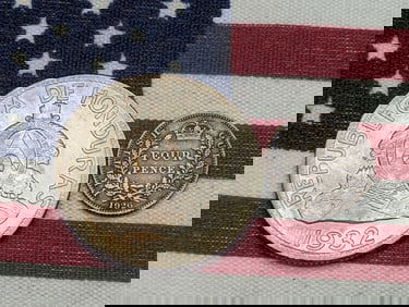 1932 Honduras 1 lempira, 90% Silver & 1926 British Guiana 4 Silver Pence *VF* (2 PCS)