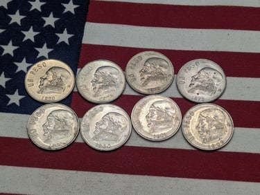 (8) Assorted Date Mexican Un Pesos, 1970's & 80'S