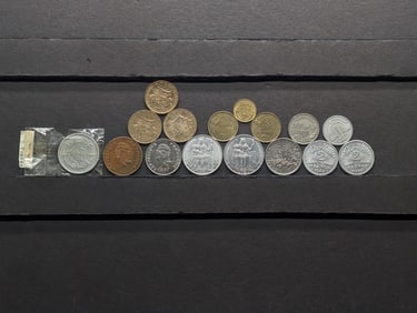 (16) Assorted French Franc Coins, 1940s to 80s Dates