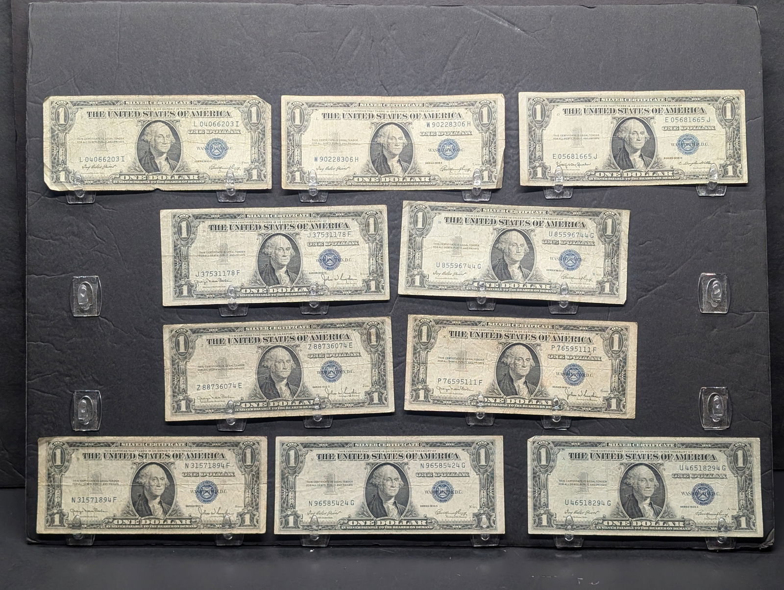 Lot of Ten Various 1935 Series $1.00 Silver Certificates, (4) 1935-D, (5) 1935-D, & (1) 1935-H Tough (1 of 5)