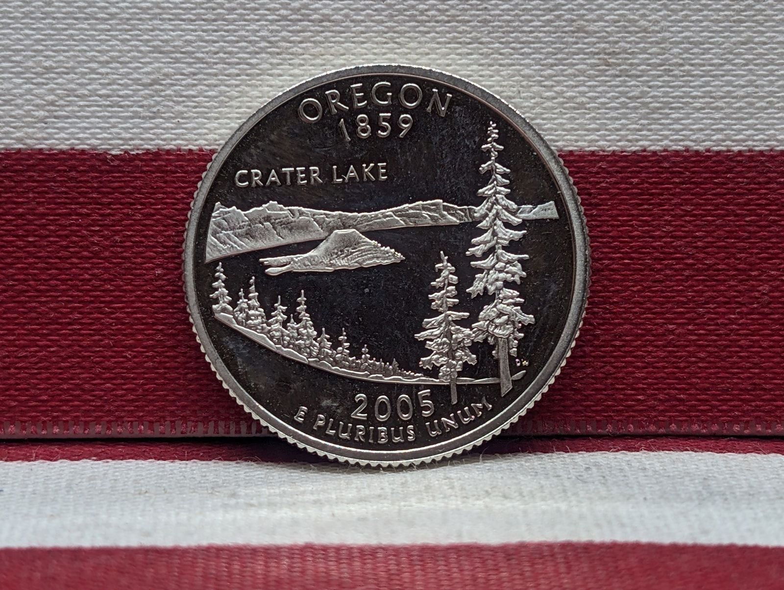 2005-S PROOF Oregon Statehood 90% Silver Quarter (1 of 2)