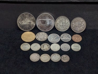 Grab Bag of Various Vintage Canadian Coins Including (12) Silver Coins