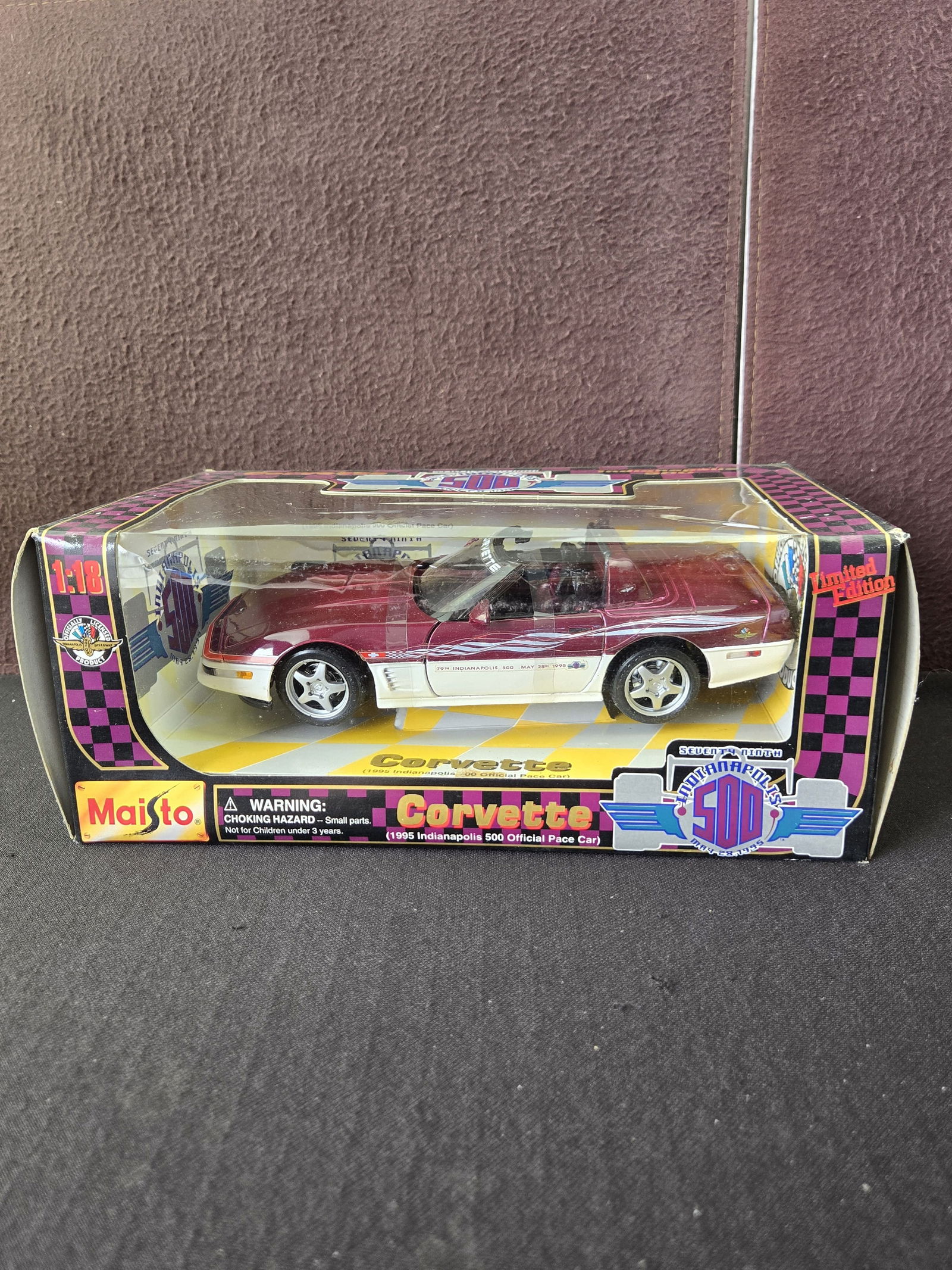 NIB Maisto 1995  Corvette Indianapolis 500 Official Pace Car, Limited Edition 1:18 Scale (1 of 3)