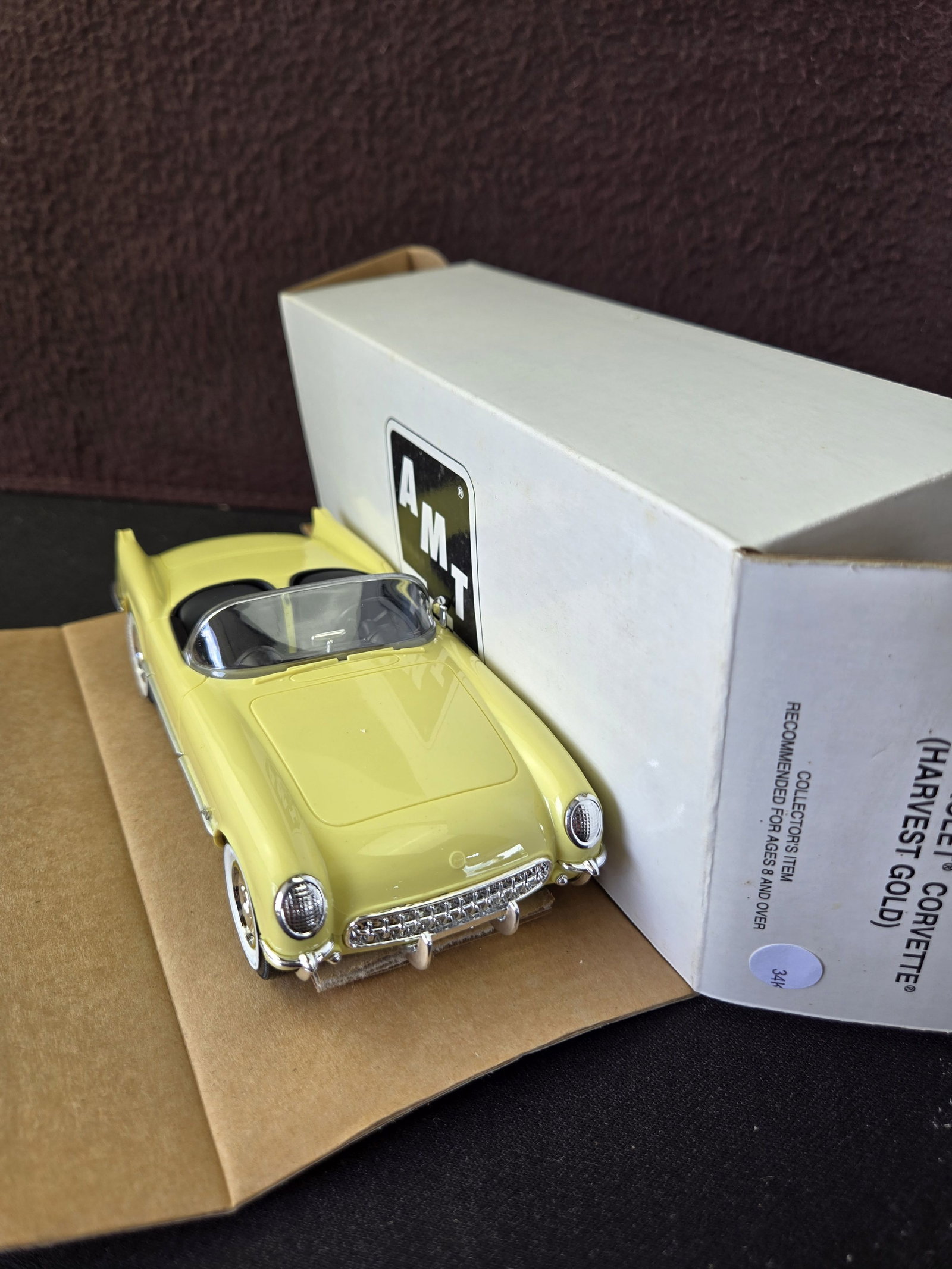 Ertl 1955 Chevrolet Corvette Harvest Gold, GM Promotional Car w/Box: Ertl 1955 Chevrolet Corvette Harvest Gold, GM Promotional Car w/Box