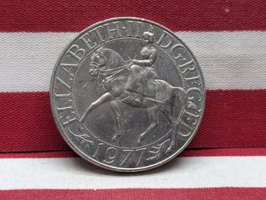 1977 Queen Elizabeth II Silver Jubilee Commemorative Crown