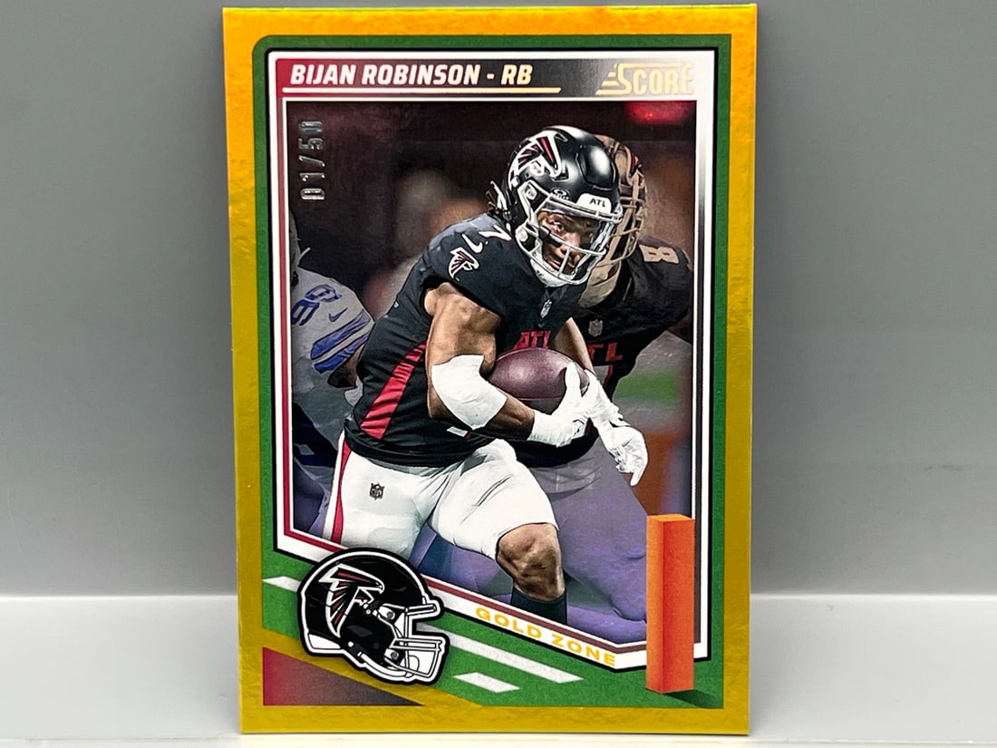 2025 Panini Score Bijan Robinson Gold Zone #01/50: 2025 Panini Score Bijan Robinson Gold Zone #01/50