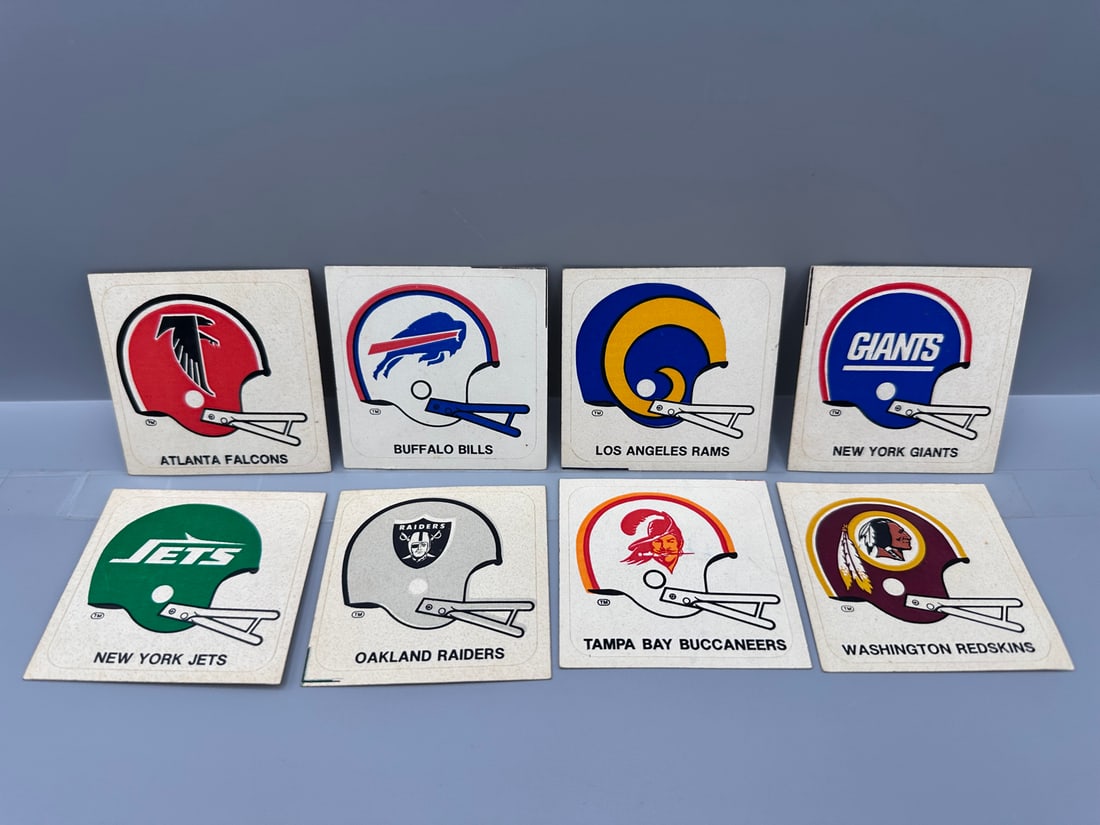 1978 Kellogg's NFL Team Helmet Stickers Lot of 8 - Varying conditions - tough oddball set - Jets, (1 of 2)