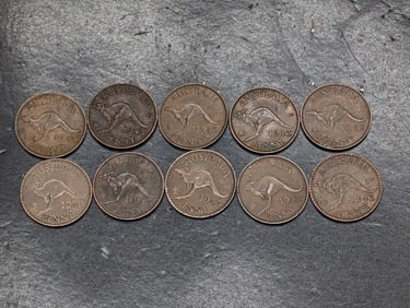 (10) 1943 Australia One Pennies