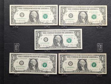 (4) 2006 One Dollar Star Notes  (3) -B , 1-(F)  2 Have Lower Serial Numbers, 2017 One Dollar Star