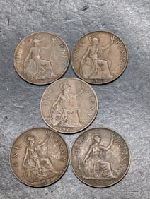 (5) 1920's & 1930's Mixed Date Great Britain One Pennies
