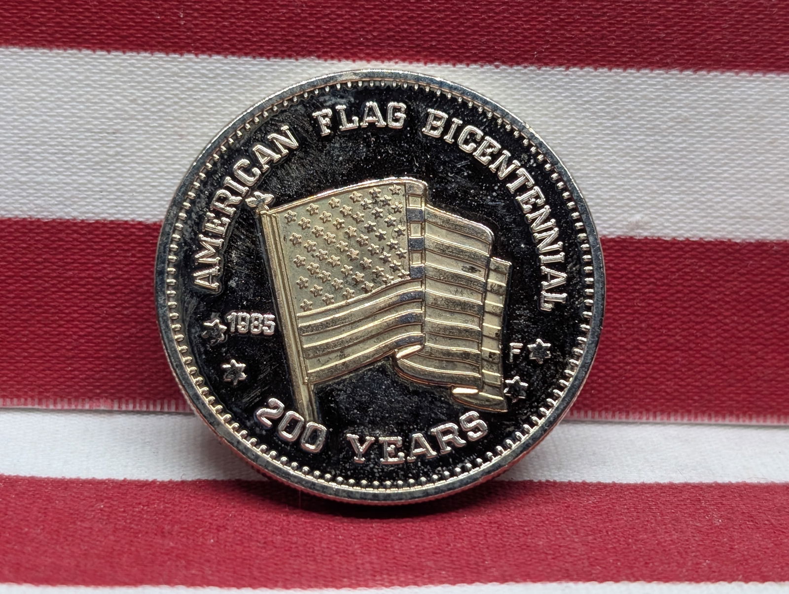 1985 American Flag Bicentennial 200 Years Double Eagle Commemorative Token (1 of 2)