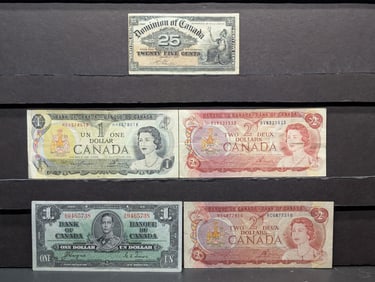 (4) One & Two Dollar Canadian Notes World Currency & (1) 1900 Canadian 25 Cent Fractional Currency