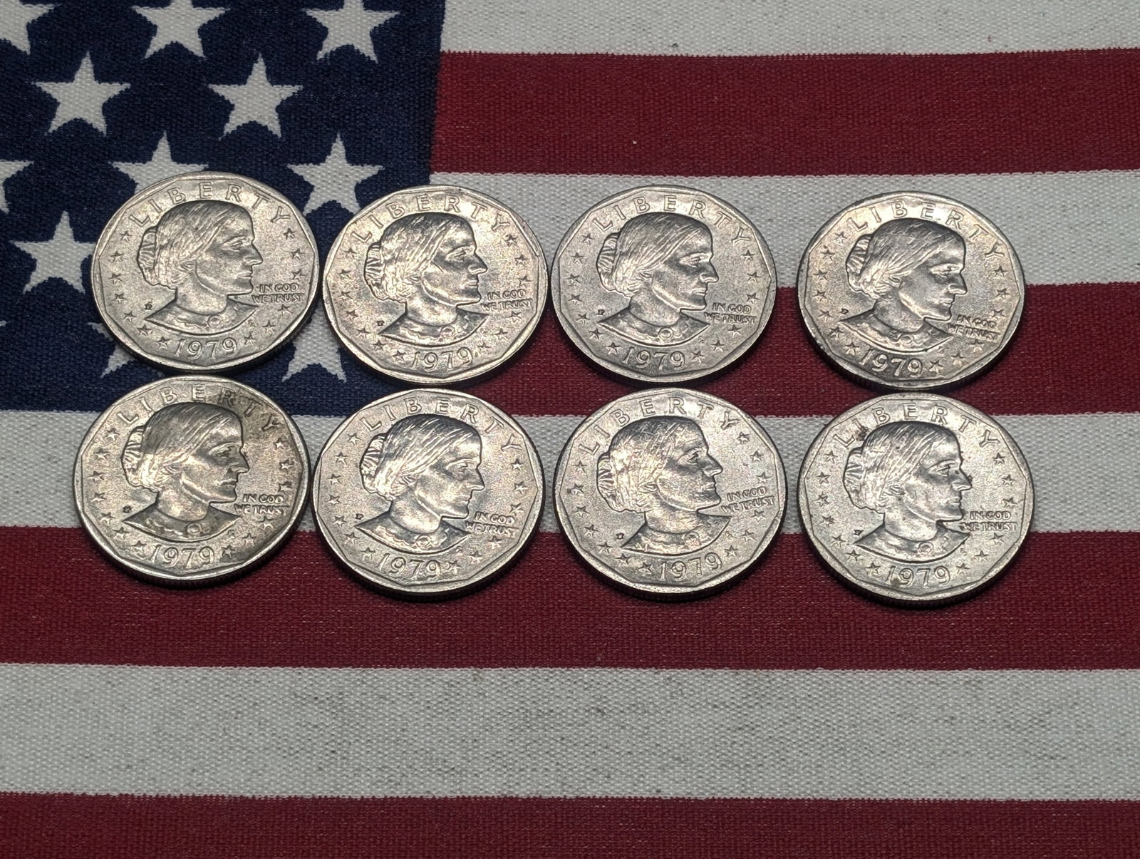 (8) 1979-P Susan B. Anthony Dollars: (8) 1979-P Susan B. Anthony Dollars