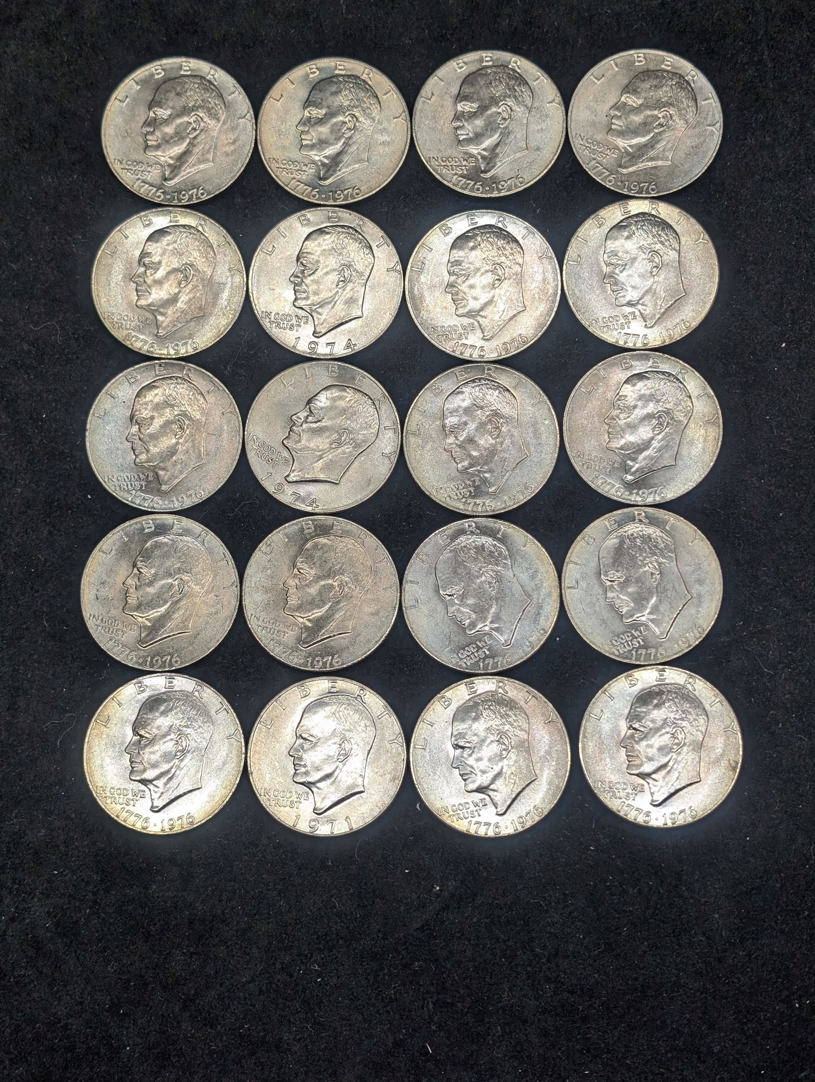 (20) Ike Dollars All BU 17 1976-P, (1) 1971, (2) 1974 (1 of 8)