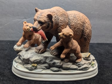 Josef Originals Mother Bear with Two Cubs & Salmon Figurine - Made in Taiwan - Wildlife Series
