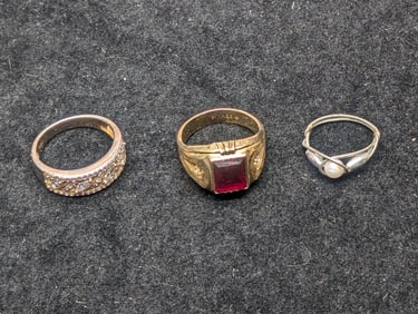 (3) Vintage Fashion Rings