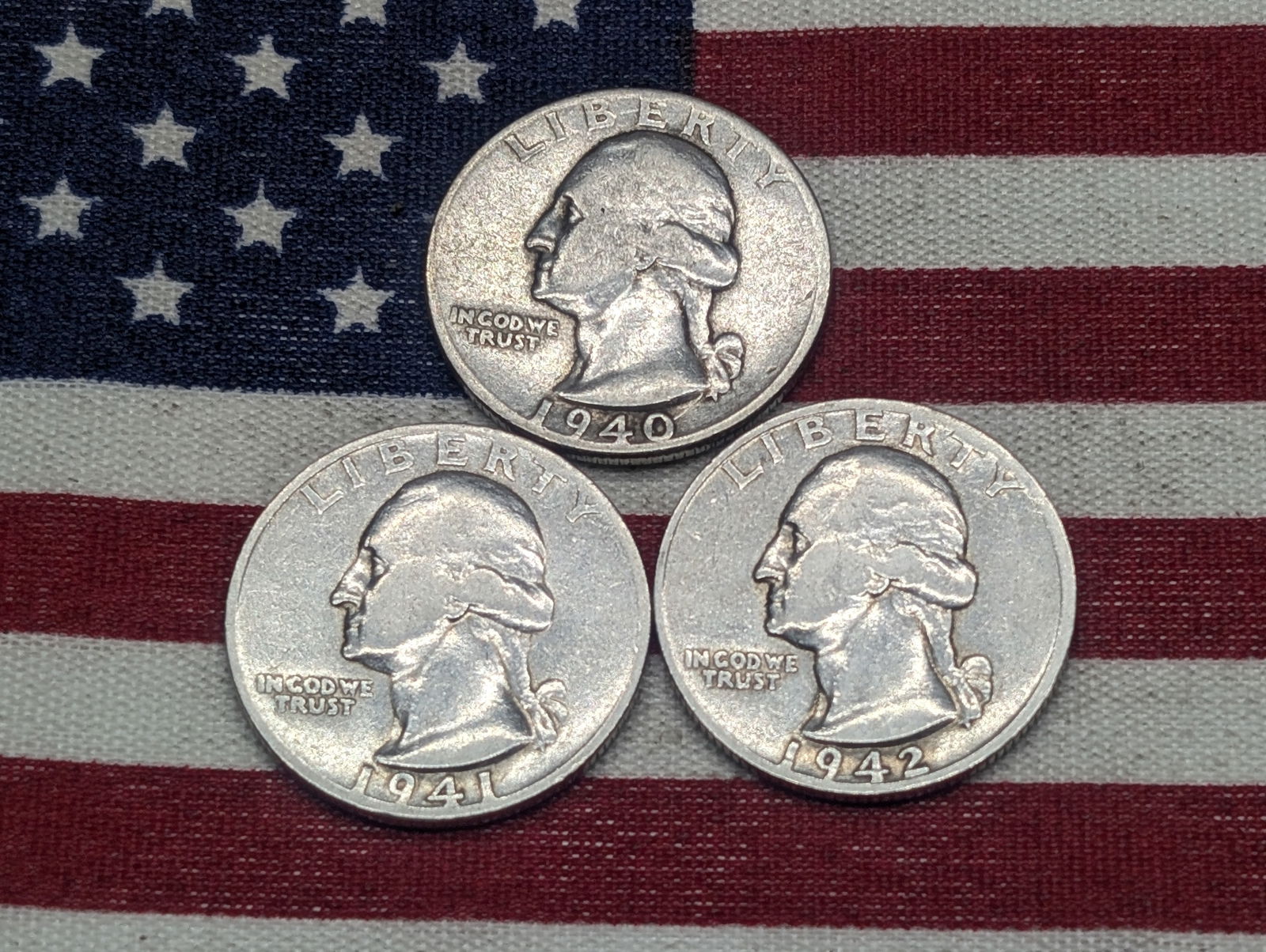 3, WW2-1940 P, 1941 S, 1942 S, 90% Silver, Washington Quarters, Over 80 Years Old! (1 of 2)