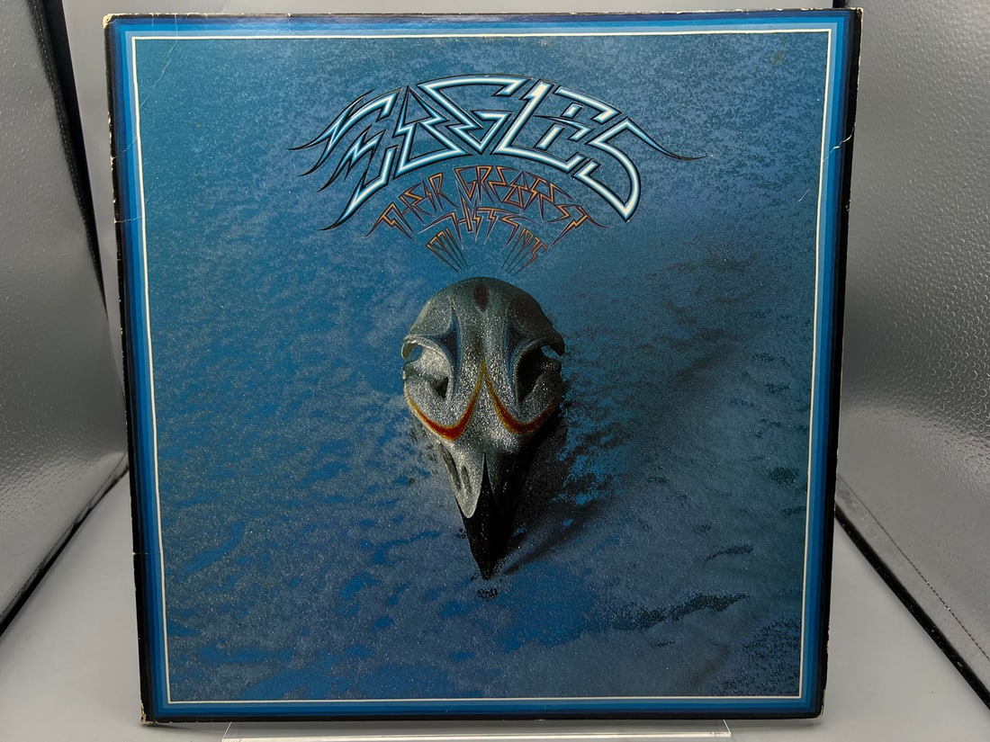 1976 The Eagles Their Greatest Hits Vinyl Album - 6E-105 (1 of 5)