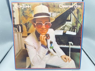 1974 Elton John Greatest Hits Vinyl Album - MCA 2128