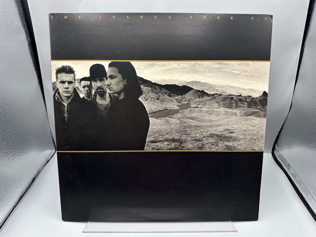 1987 U2 The Joshua Tree - Island Records 90581-1 Vinyl Album (1 of 12)