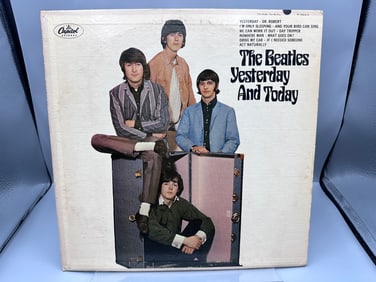 1966 The Beatles Yesterday And Today Vinyl Album - T-2553