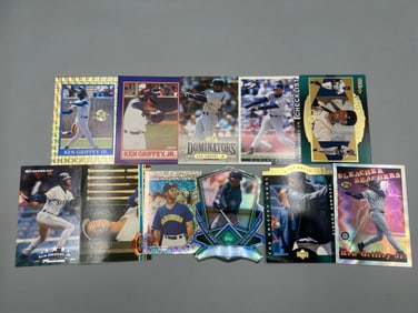 Lot of (11) Ken Griffey Jr. Baseball Cards - Varying Conditions