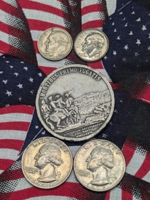 George Washington Token, (2) Washinton Quarters 1967, 1979-D, (2) Roosevelt Dimes 1977, 1993-D