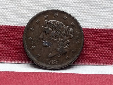 1839 Large Cent Booby Head Variety Error Lamination Chip on Chin XF