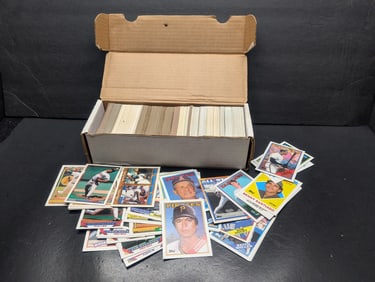 Approximately 600 Count Assorted 1980's & 1990's Baseball Cards