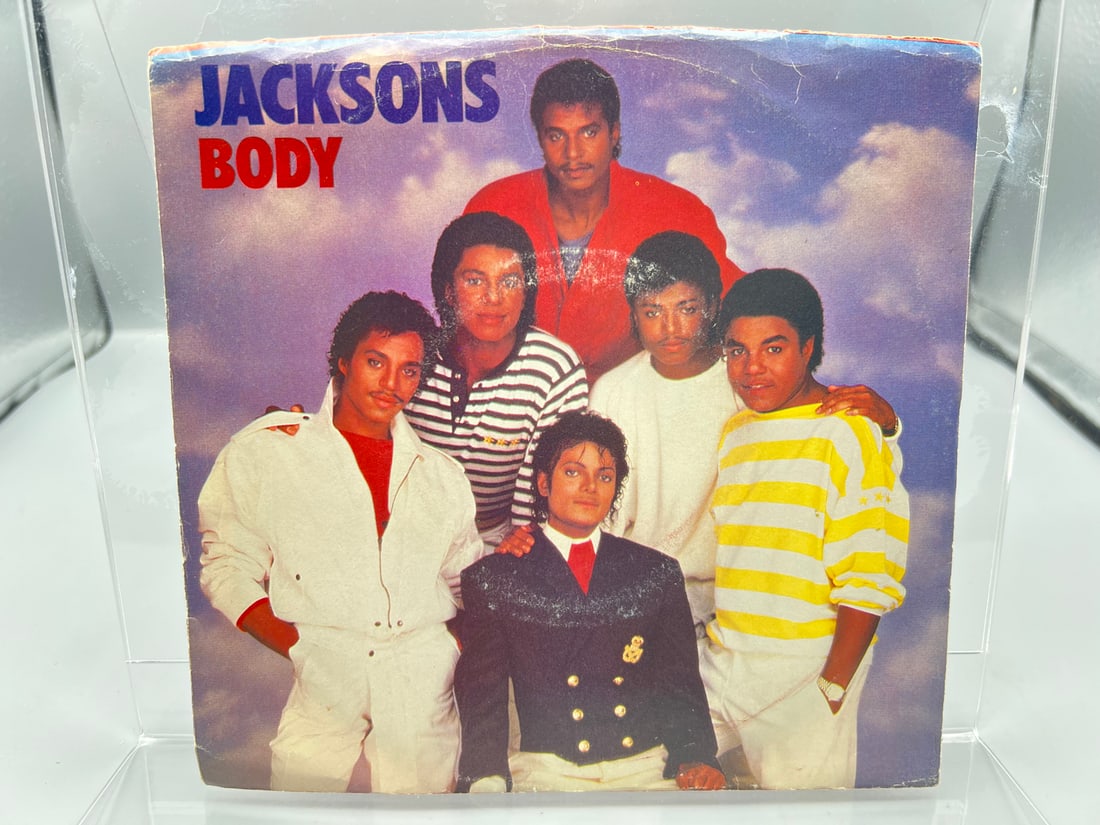 1984 The Jacksons Body 45 RPM Record W/ Picture Sleeve - 34-04673: 1984 The Jacksons Body 45 RPM Record W/ Picture Sleeve - 34-04673 - Records are untested by auction house for play quality. All items are sold as is.