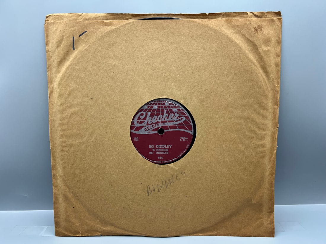 1955 Bo Diddley I'm A Man/Bo Diddley 78 RPM Record - 814: 1955 Bo Diddley I'm A Man/Bo Diddley 78 RPM Record - 814 - Records are untested by auction house for play quality. All items are sold as is.
