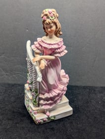 George Z. Lefton porcelain figurine GG6142, lady in pink ruffled gown with roses, standing on