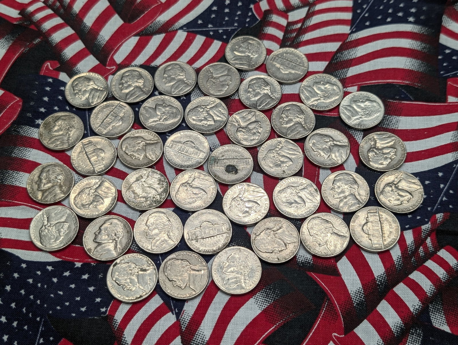 (40) Mixed Date Jefferson Nickels (1 of 7)