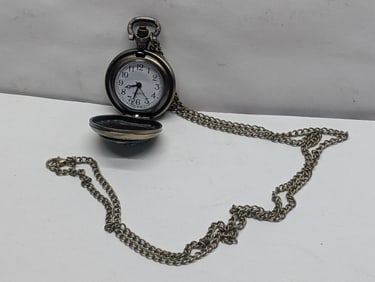 The Smurf's Pocket Watch, New, Works Great, Nice Gift!