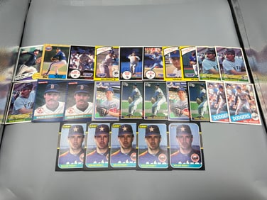 Lot of (25) 1980s Baseball Stars