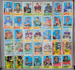 (133) 1968 Topps Football Cards - Nice Starter Set