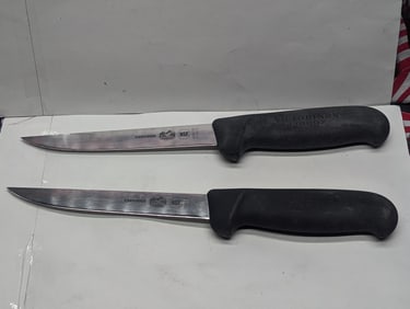 Two -Victorinox Fibrox Butchering Knives I-Forschner 40615 Stainless, Made In Switzerland.