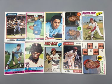 Lot of (10) 1970s Topps Baseball Cards - Varying Conditions - Harmon Killbrew, Tony Oliva, Phil