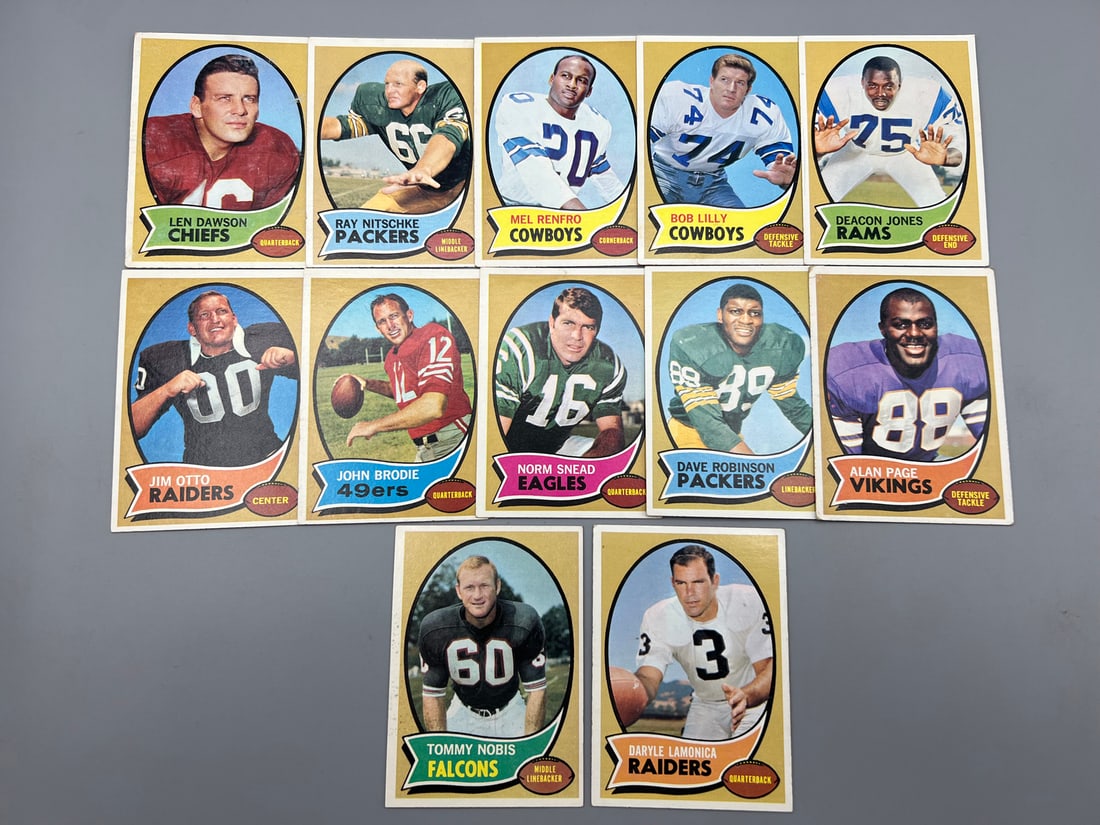 Lot Of (12) 1970 Topps Football HOF and Stars W/ Page RC, Nitschke, Otto, Etc - Varying Conditions: Lot Of (12) 1970 Topps Football HOF and Stars W/ Page RC, Nitschke, Otto, Etc - Varying Conditions