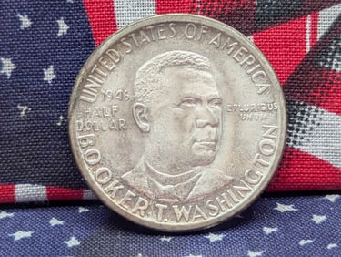 1946 Booker T. Washington Commemorative Half. Very Choice white BU.