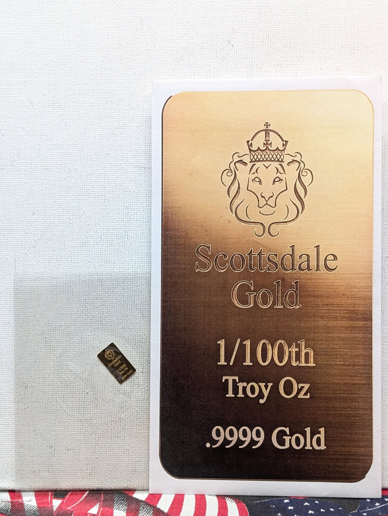 1/100th Oz. .9999 FINE GOLD Scottsdale Mint Designed Miniature Art Bar.: 1/100th Oz. .9999 FINE GOLD Scottsdale Mint Designed Miniature Art Bar.