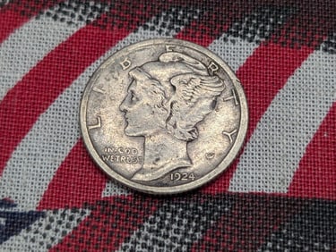 1924-S Mercury Silver Dime *VF/XF*.