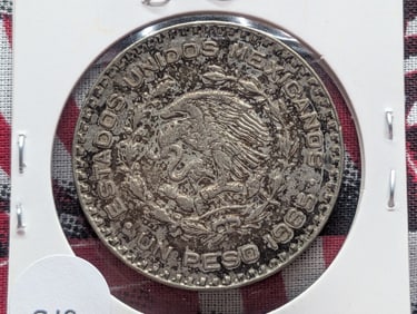 1965 Mexico Un Peso, 10% Silver, 16 Grams.
