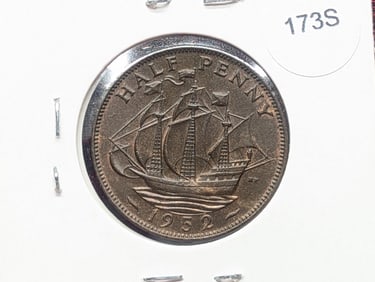 1952 Great Britain Half Penny.
