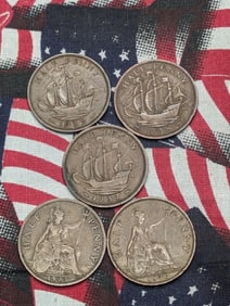 5 British Half Pennies (George V & George VI, 1935?1939).