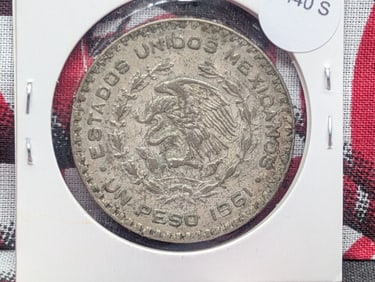 1961 Mexico One Peso, 10% Silver, 16 Grams.