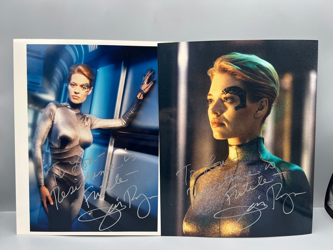 Jeri Ryan Autographed Pictures Lot of 2 - Star Trek "Seven of Nine" (1 of 3)