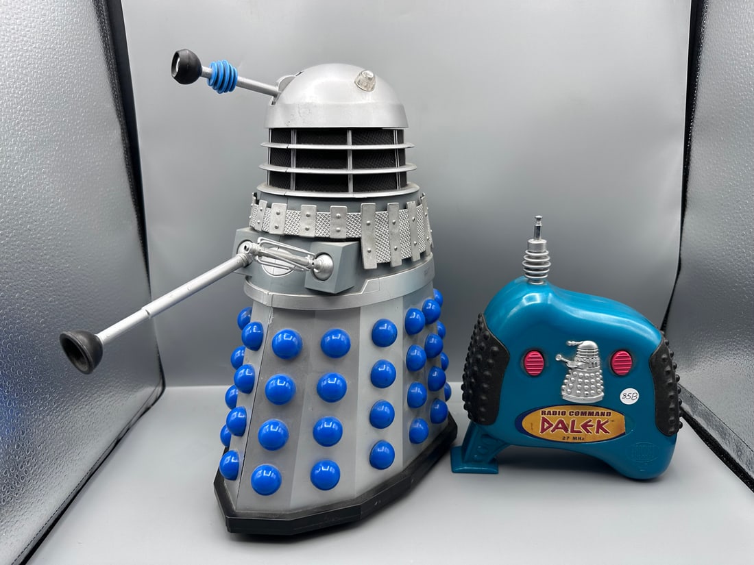 2002 Product Enterprise Doctor Who Radio Command 12" Dalek - Remote controlled - Tested and appears: 2002 Product Enterprise Doctor Who Radio Command 12" Dalek - Remote controlled - Tested and appears to be working